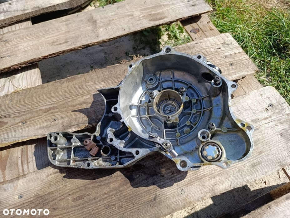 Dekiel Yamaha Virago XV 535 2YL pokrywa statora iskrownika zapłonu F3 - 7