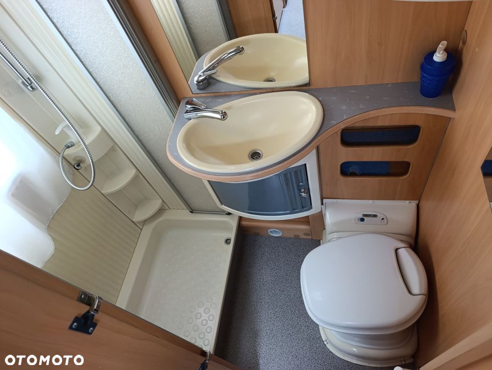 Fiat Ducato Dethleffs Alkowa Klimatyzacja Piętrowe łóżka Garaż - 28