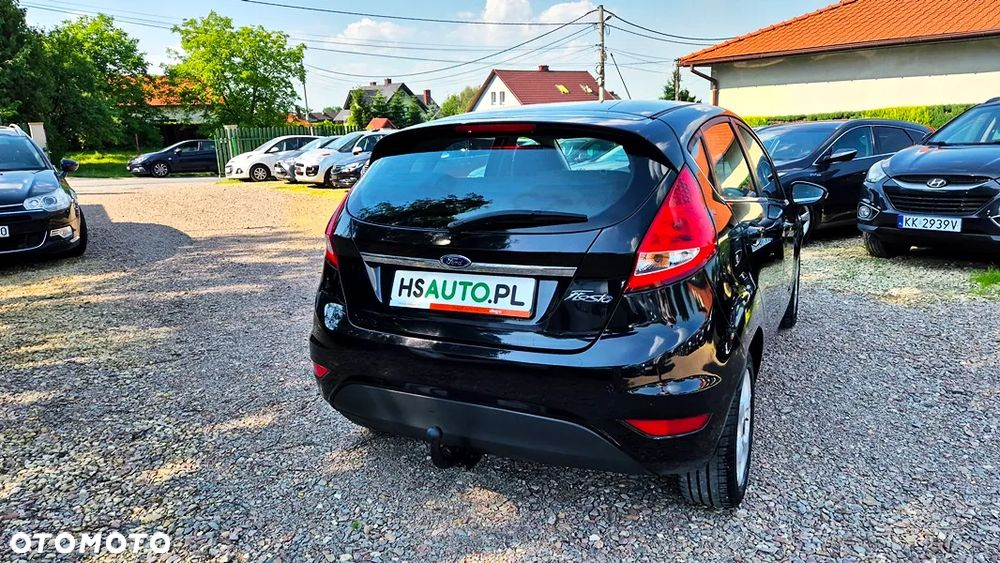 Ford Fiesta - 17