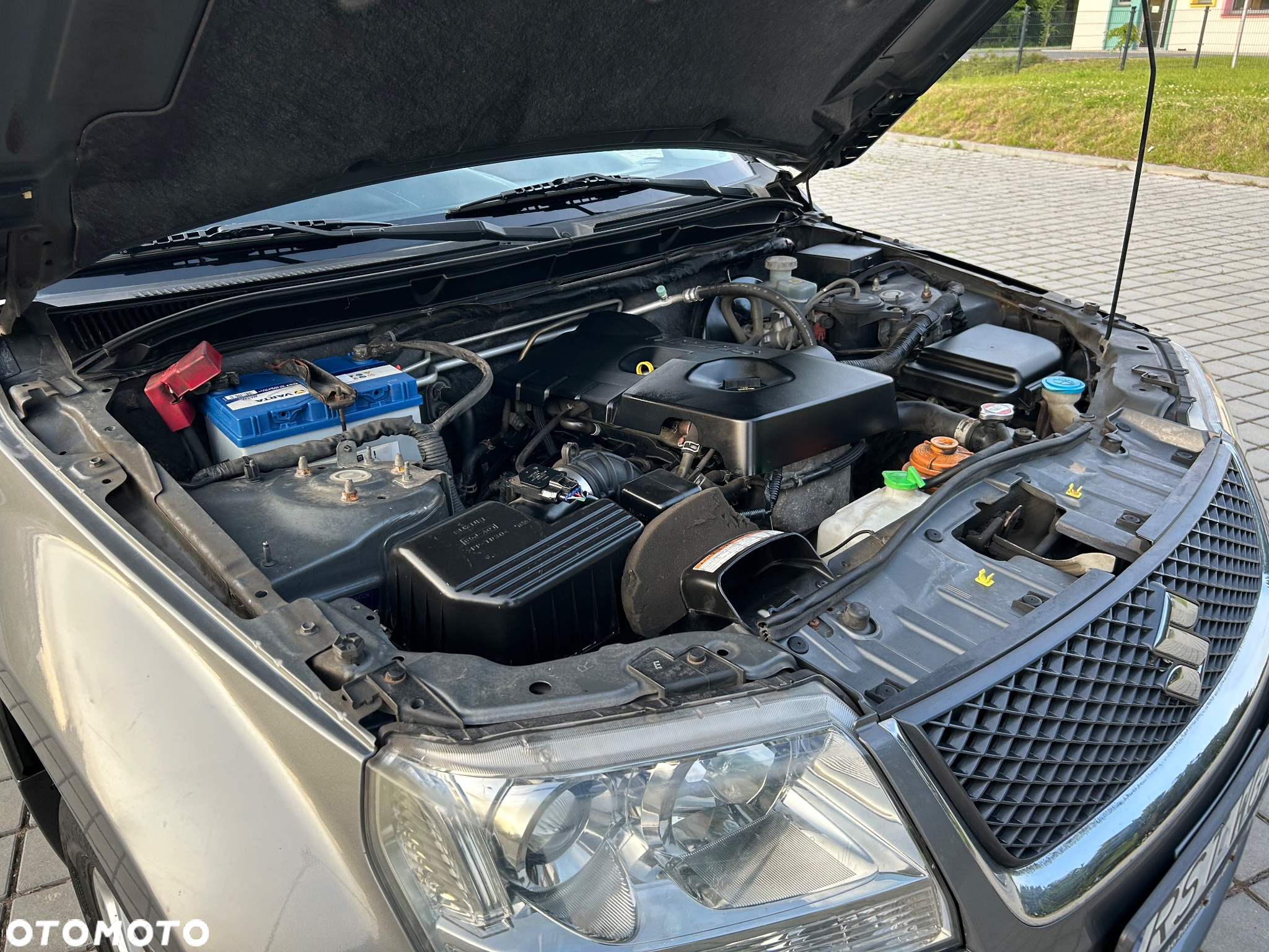 Suzuki Grand Vitara 2.0 - 17