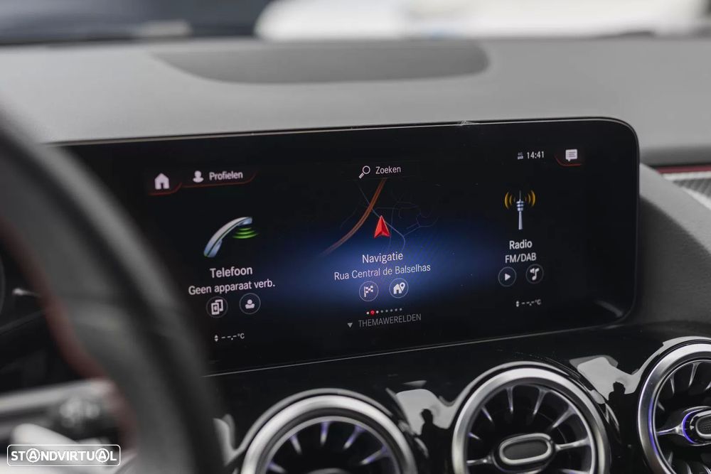 Mercedes-Benz GLA 180 d AMG Line - 20