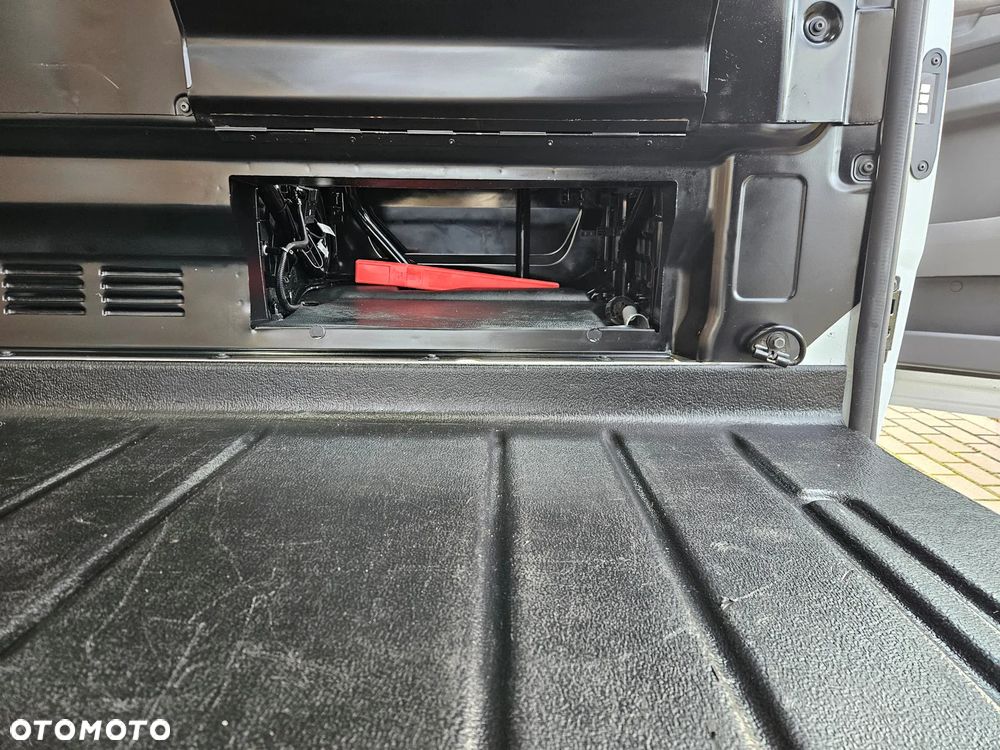 Ford Transit Custom LONG L2 2.0 TDCI - 28