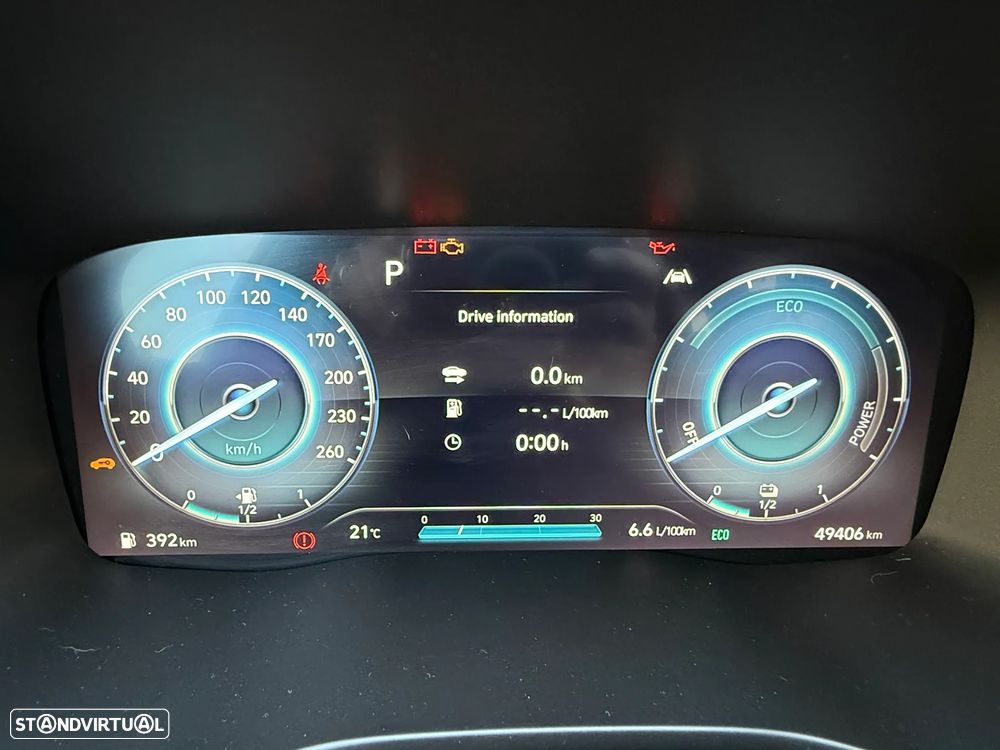 Hyundai Santa Fe 1.6 T-GDI HEV Vanguard - 24