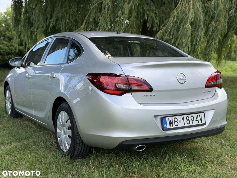 Opel Astra - 5