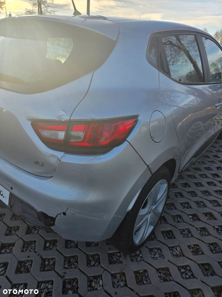 Renault Clio dCi 75 Stop & Start Expression - 12