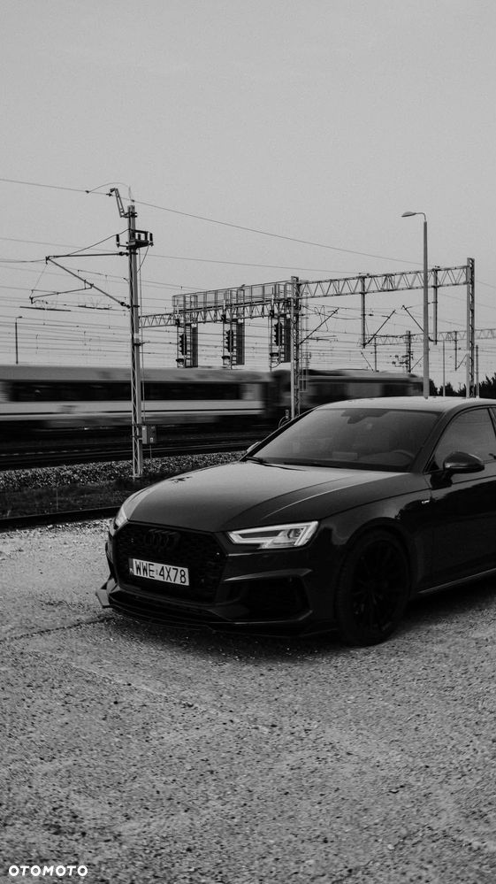 Audi A4 Limousine - 3
