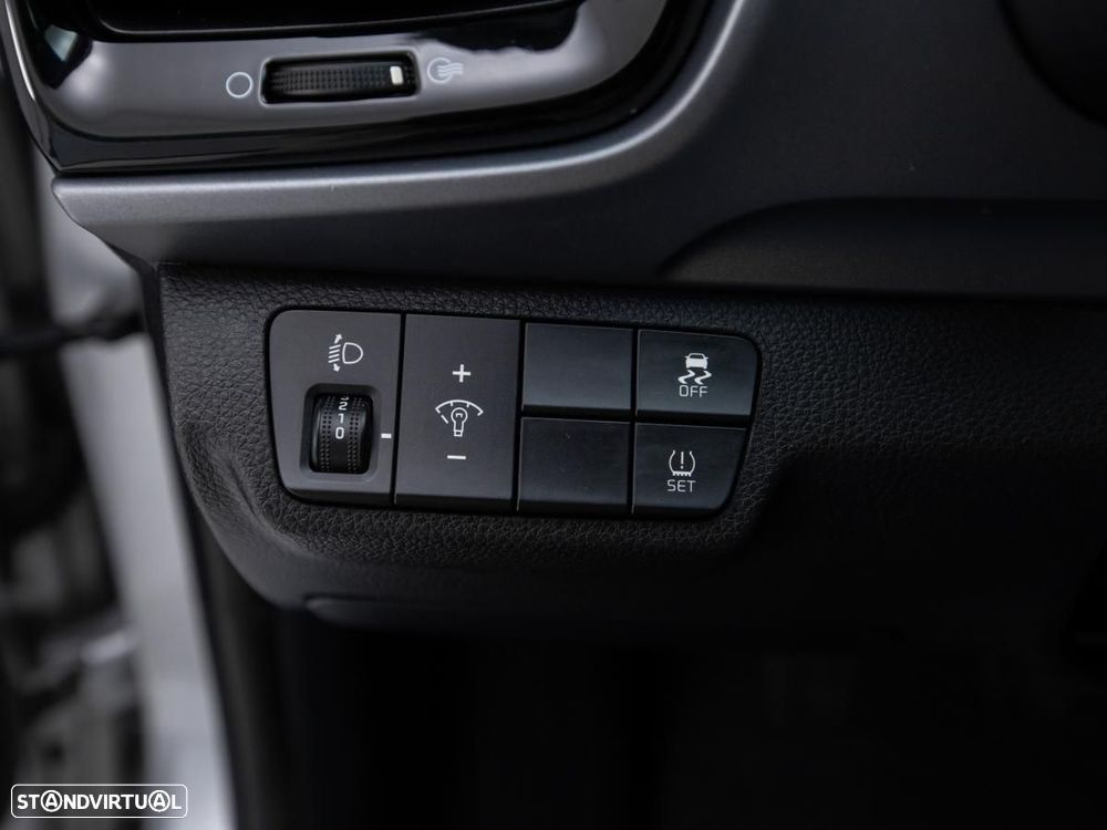 Kia Stonic 1.0 T-GDI Urban - 13