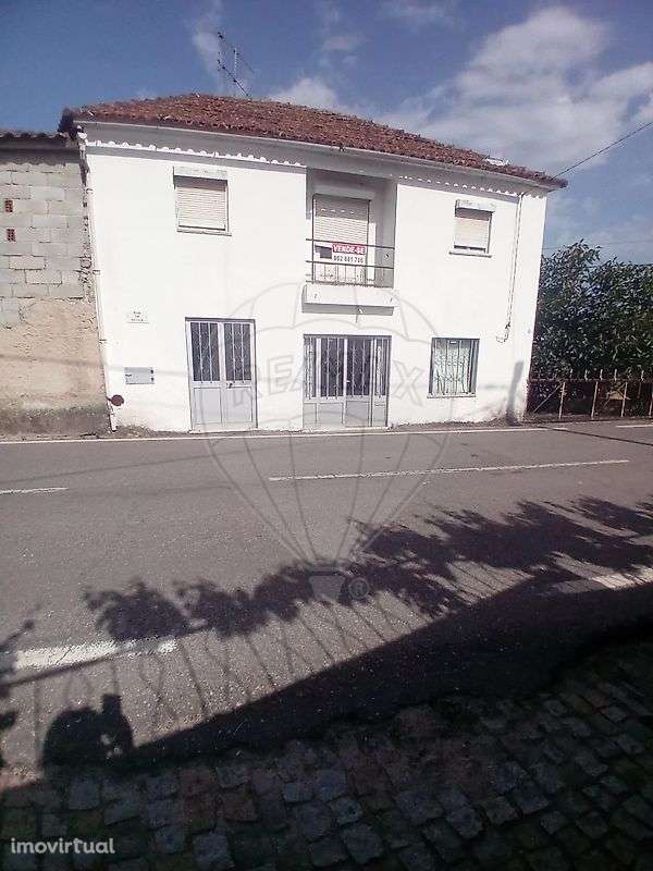 Moradia T3 para venda - Grande imagem: 2/7