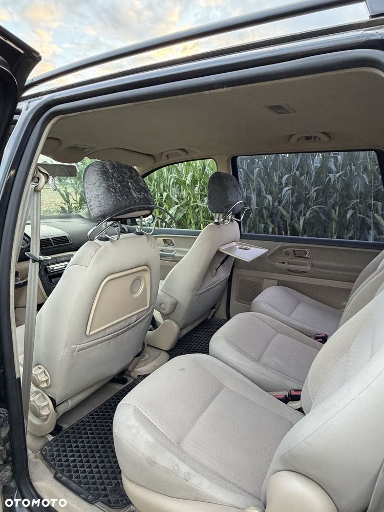 Volkswagen Sharan - 7