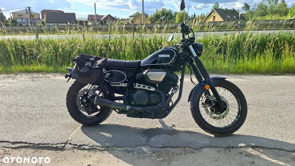 Yamaha SCR - 10