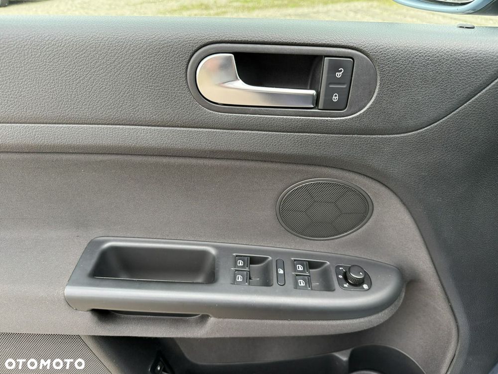 Volkswagen Golf Plus - 26