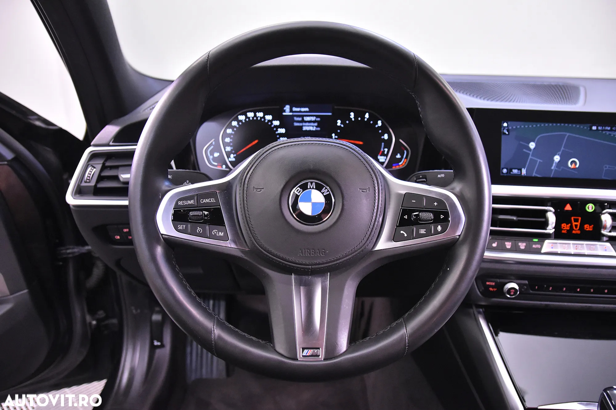 BMW Seria 3 320i AT - 16
