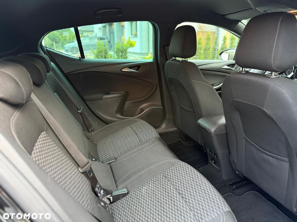 Opel Astra 1.4 Turbo Start/Stop Automatik Innovation - 16