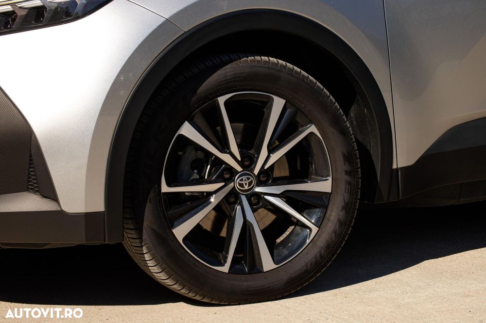 Toyota C-HR - 8