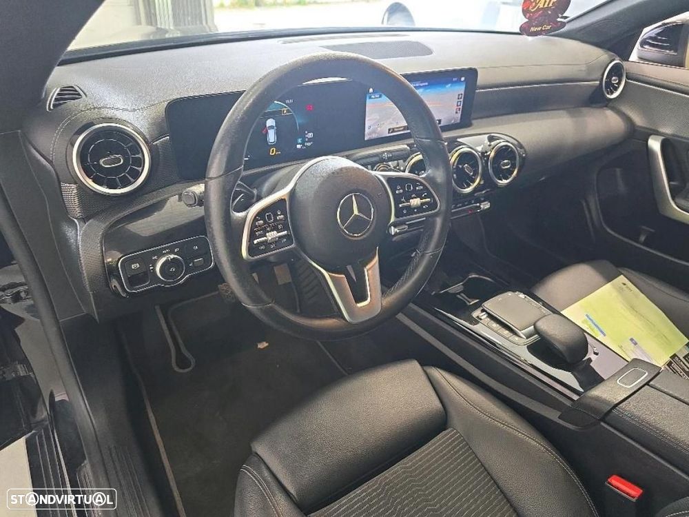 Mercedes-Benz CLA 250 e Shooting Brake Progressive - 3
