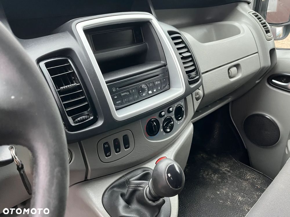 Opel Vivaro Long - 7