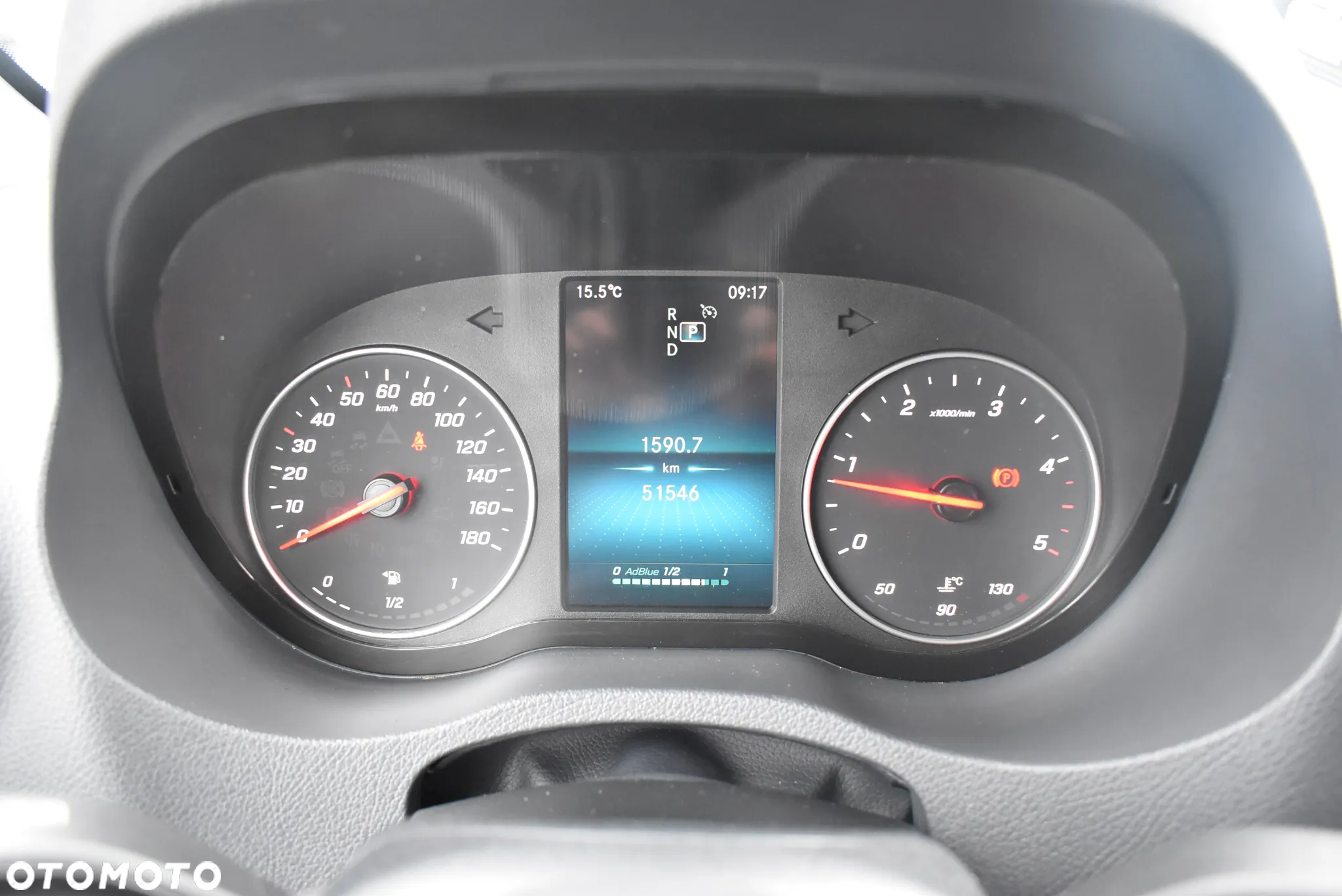 Mercedes-Benz SPRINTER 317 - 22