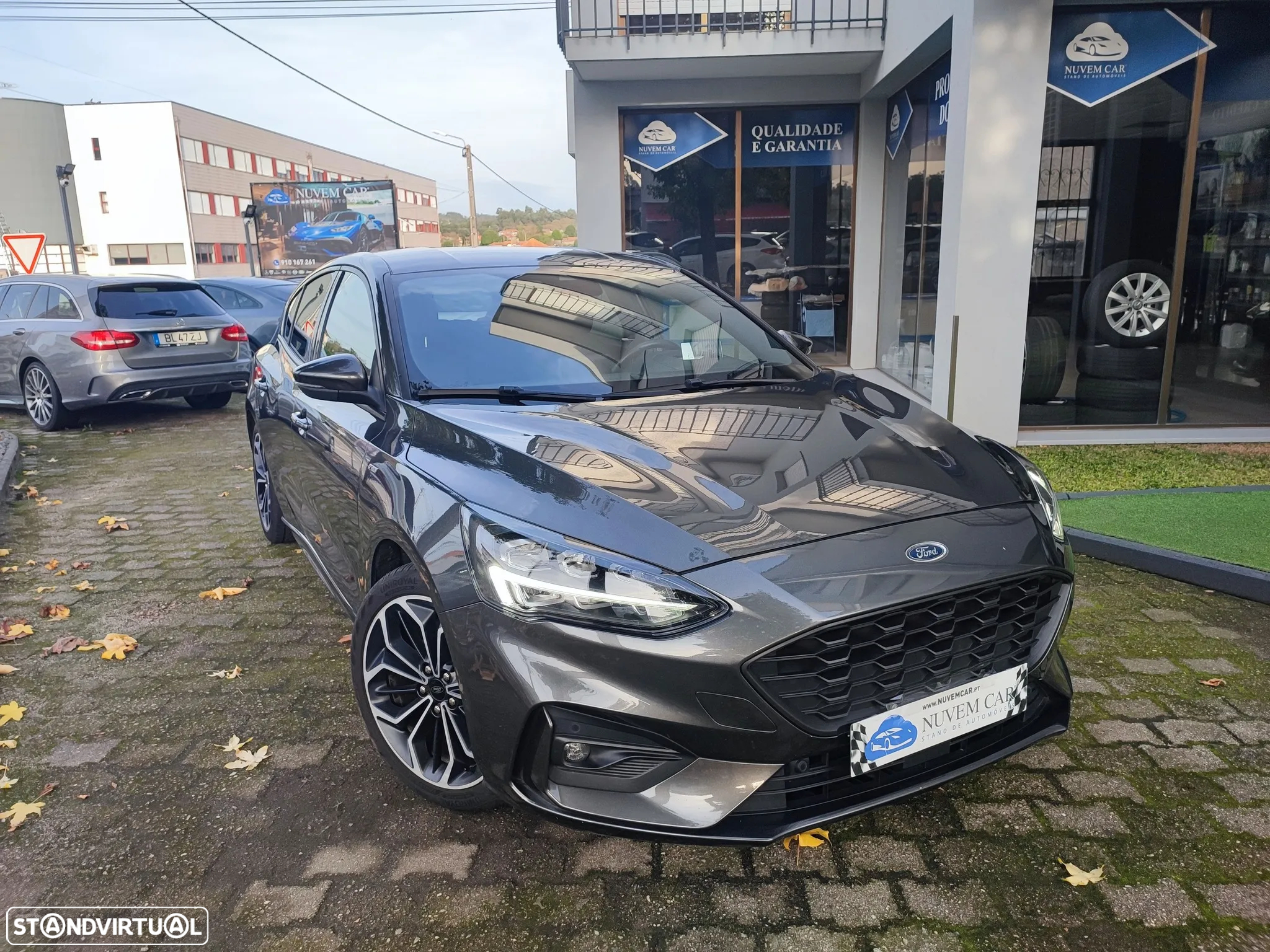 Ford Focus 1.0 EcoBoost ST-Line X - 2