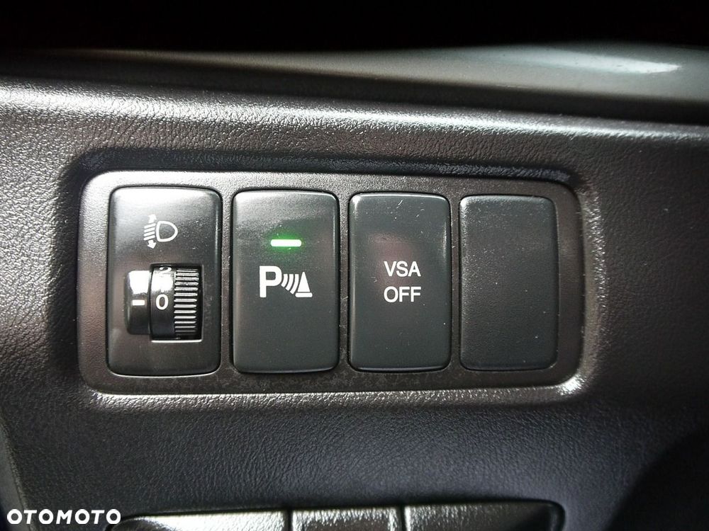 Honda Accord 2.0 S - 35