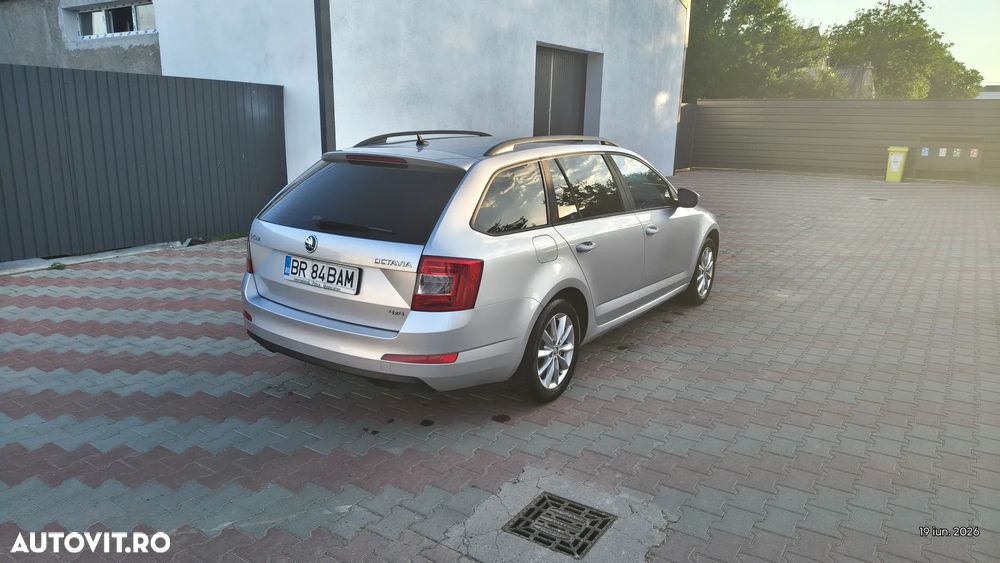 Skoda Octavia 1.6 TDI 4X4 Ambition - 14