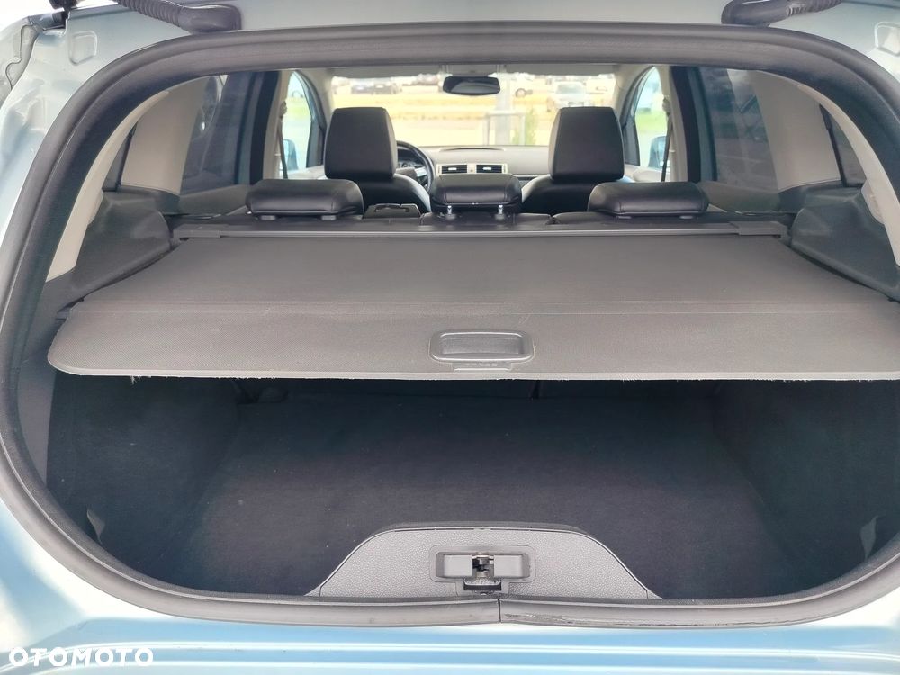 Ford Kuga 2.5 4x4 Titanium - 25