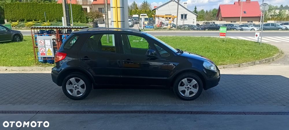 Fiat Sedici 1.9 Multijet DPF 4x4 Dynamic - 7