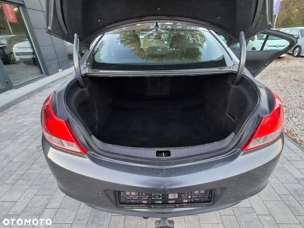 Opel Insignia 1.8 - 23