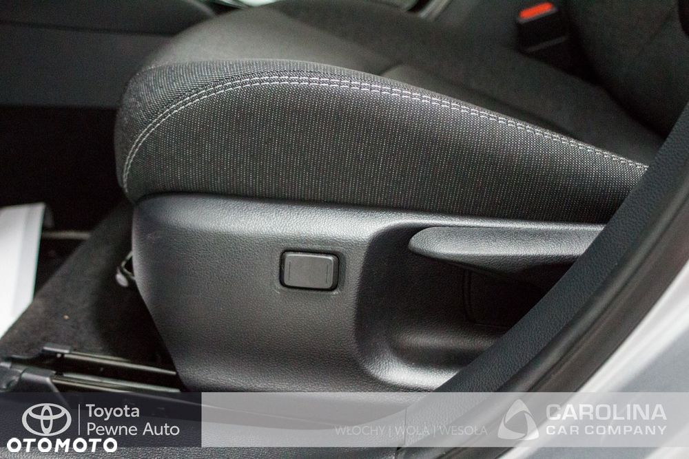 Toyota Corolla - 13