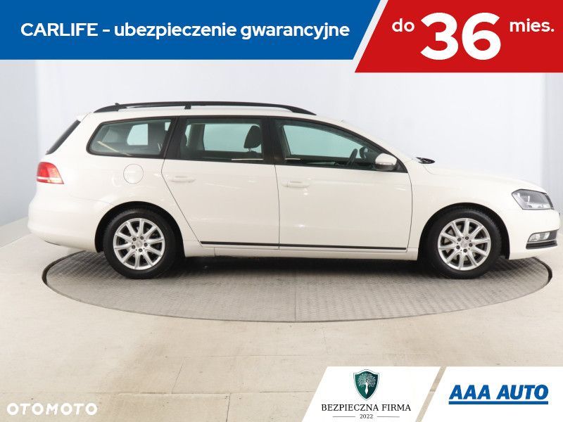 Volkswagen Passat Variant - 8