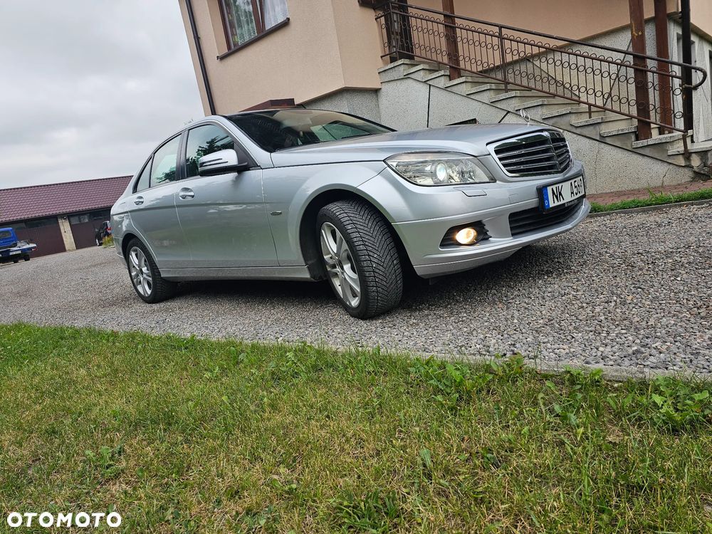 Mercedes-Benz Klasa C 180 Kompressor BlueEFFICIENCY - 3