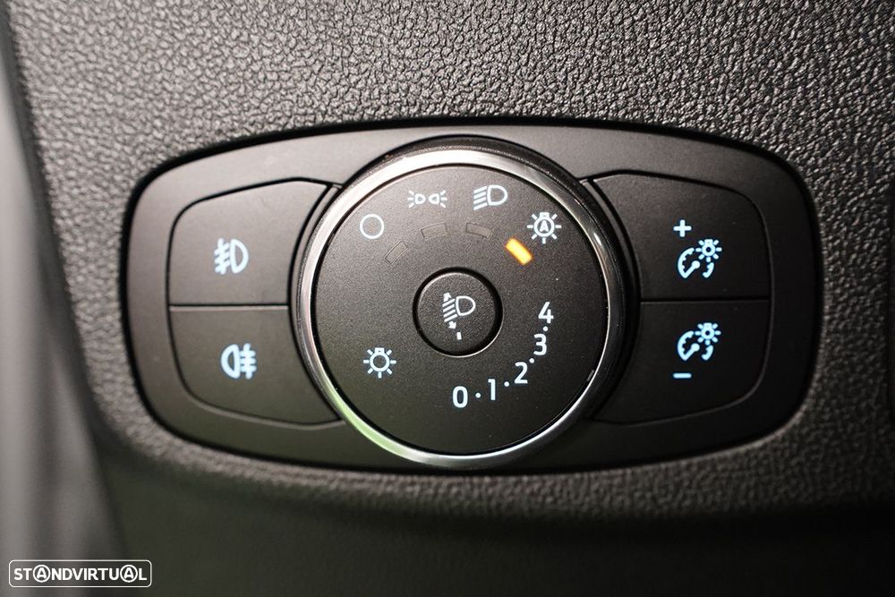 Ford Focus - 18