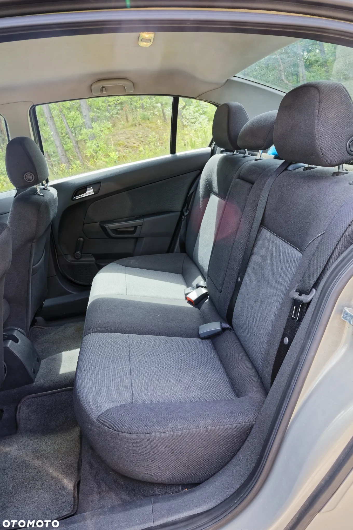 Opel Astra III 1.6 Enjoy - 9