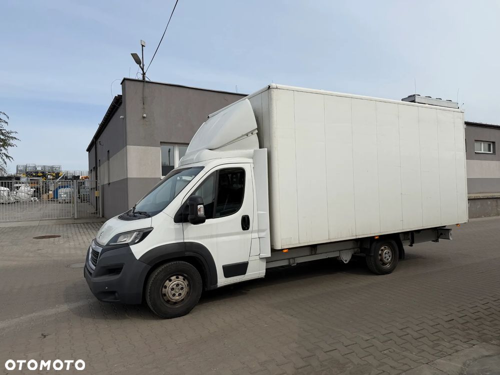 Peugeot Boxer 3.0 HDI - 12