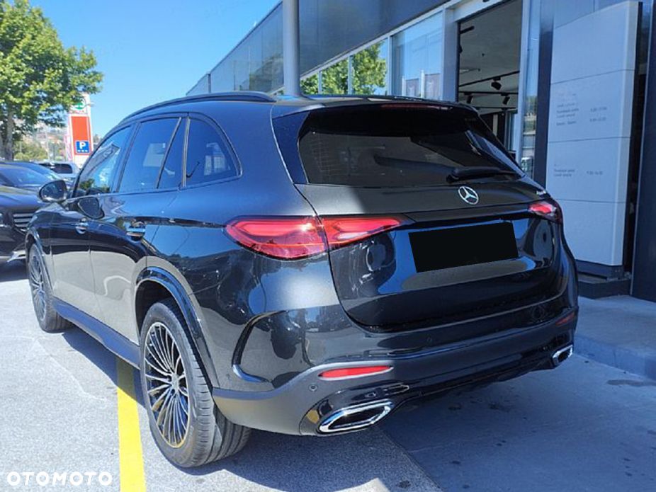 Mercedes-Benz GLC 200 d 4-Matic - 3