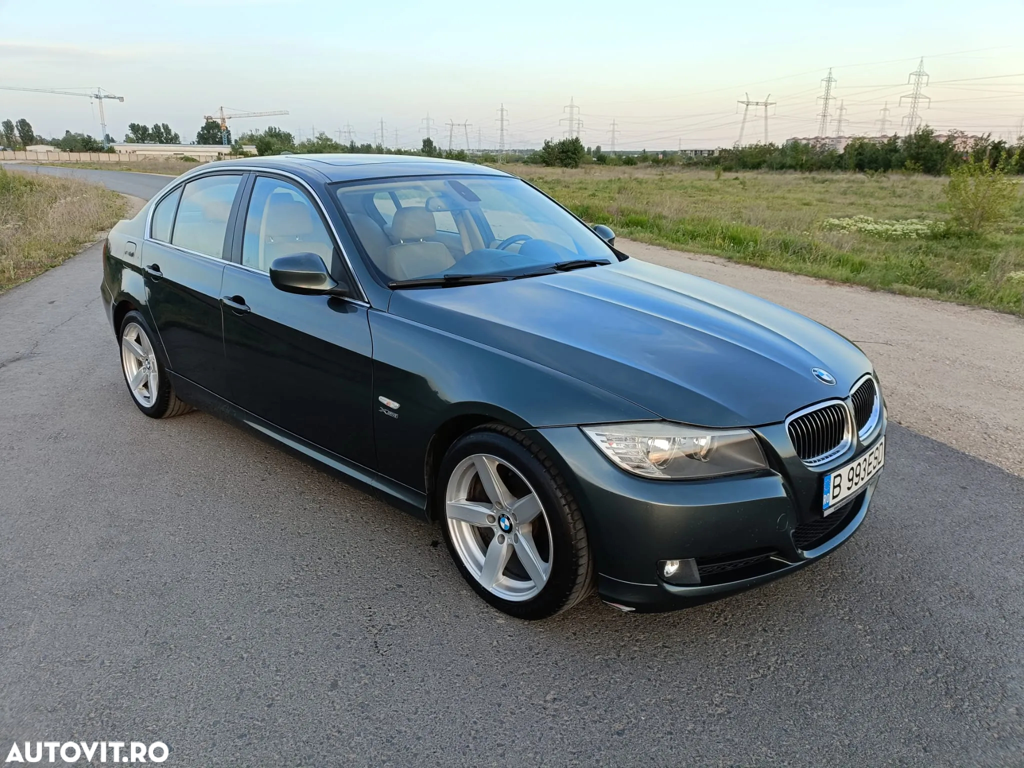 BMW Seria 3 325i - 8