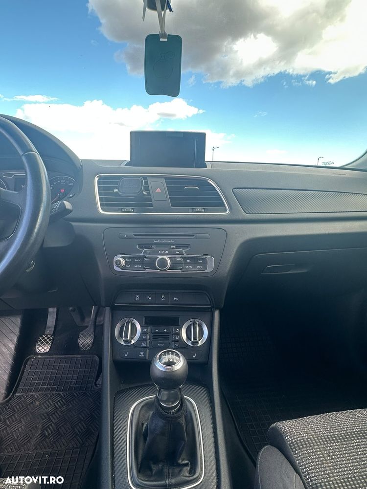 Audi Q3 2.0 TDI - 9