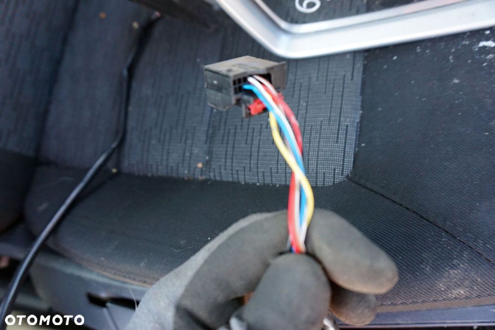 LUSTERKO ELEKTRYCZNE PRAWE OCTAVIA II LIFT 9156 EU 6-PIN SREBRNY SKODA 2008-2013 - 6