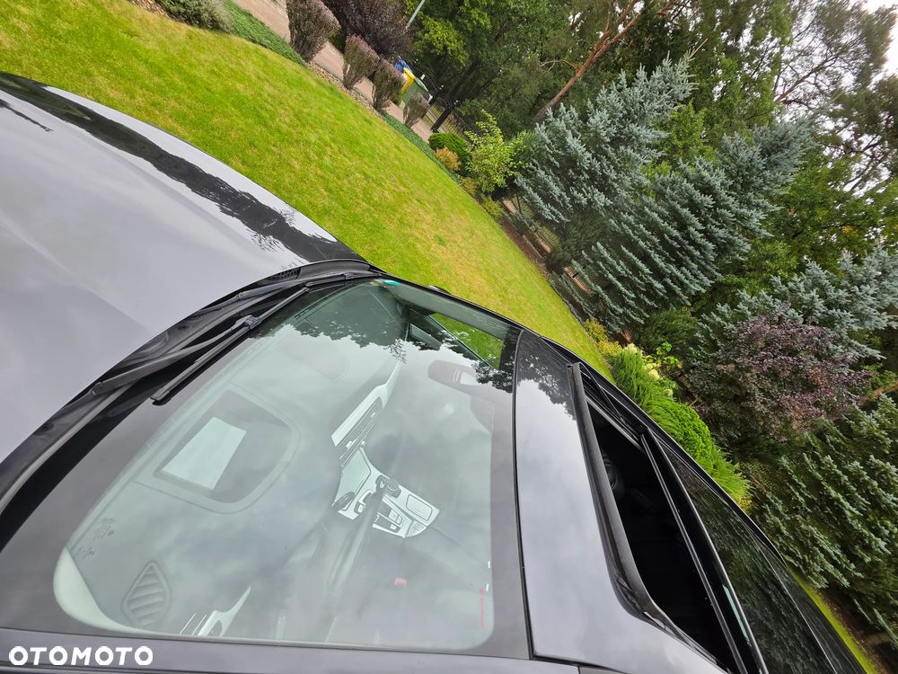 BMW Seria 5 525d Sport-Aut Luxury Line - 20