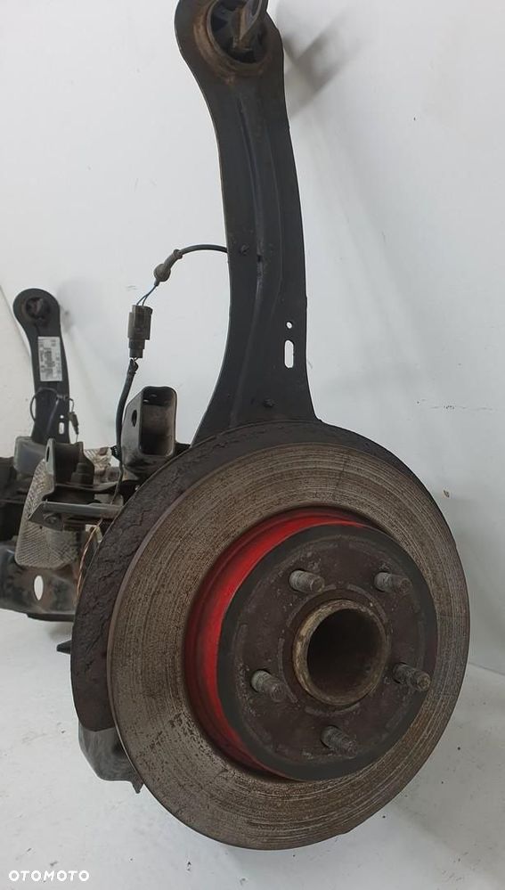 BELKA ZAWIESZENIE OŚ WÓZEK SANKI TYŁ FORD FOCUS MK3 5D HB - 2