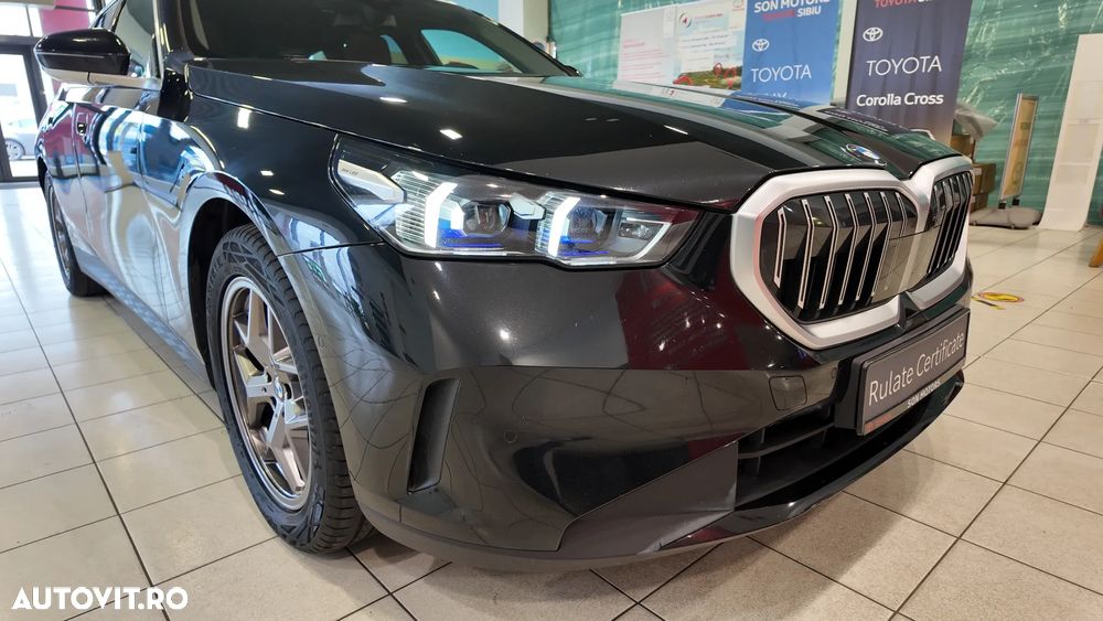 BMW Seria 5 520d xDrive AT MHEV - 9