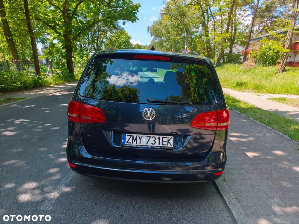 Volkswagen Sharan 2.0 TDI Trendline DSG - 4