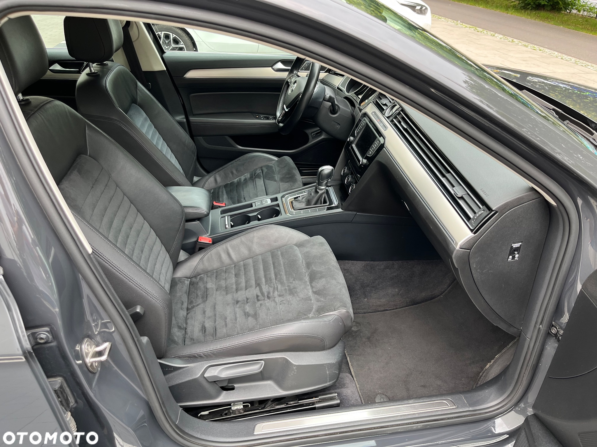 Volkswagen Passat 2.0 TDI BMT Highline DSG - 6