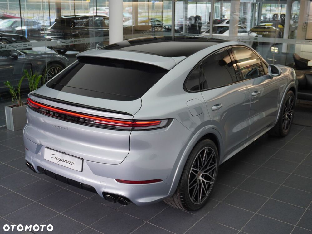 Porsche Cayenne E-Hybrid PHEV Black Edition - 16