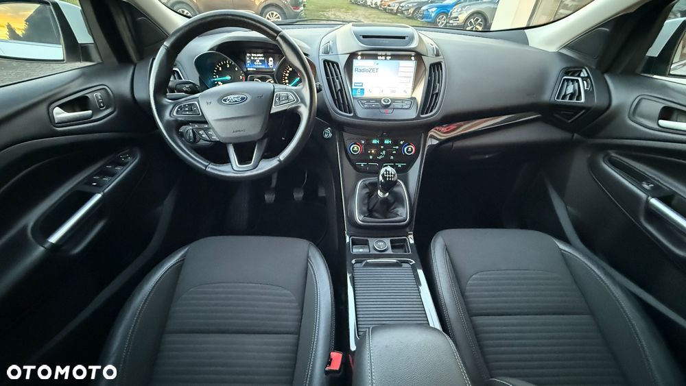 Ford Kuga - 20