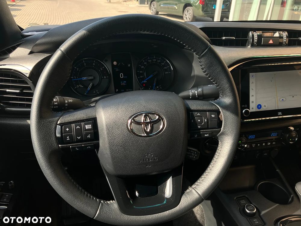 Toyota Hilux 2.8 D-4D mHEV Double Cab Invincible 4x4 - 28
