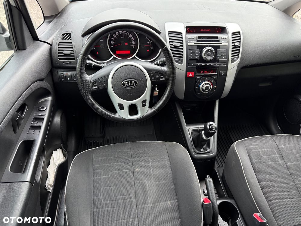 Kia Venga 1.4 CRDi 90 Attract - 9