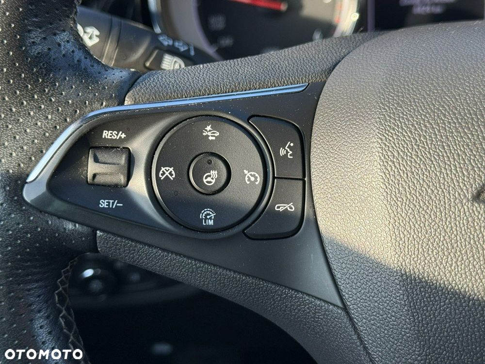 Opel Insignia 2.0 CDTI Business Elegance S&S - 20