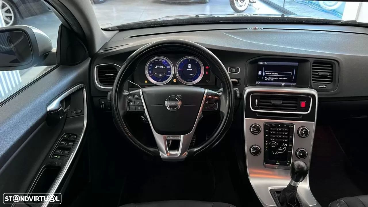 Volvo V60 1.6 D2 Drive R-Design Start/Stop - 11