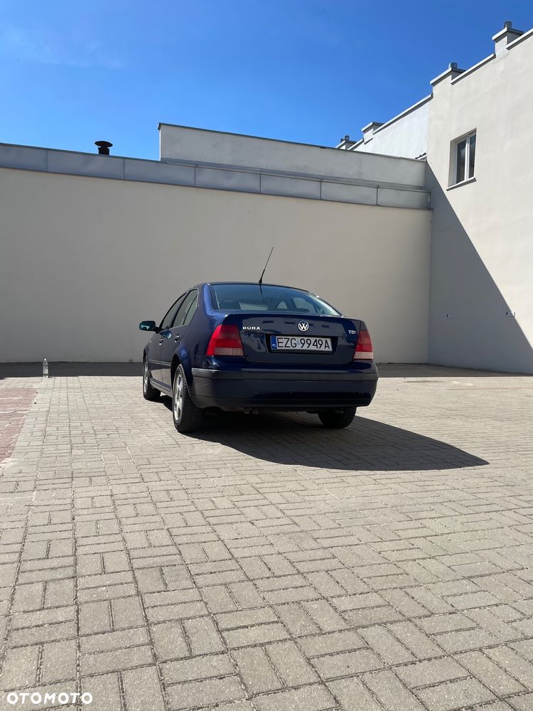 Volkswagen Bora 1.9 TDI - 3