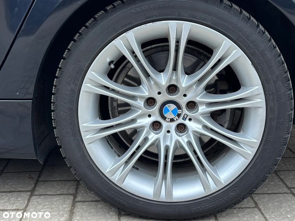 BMW Seria 5 530d - 28